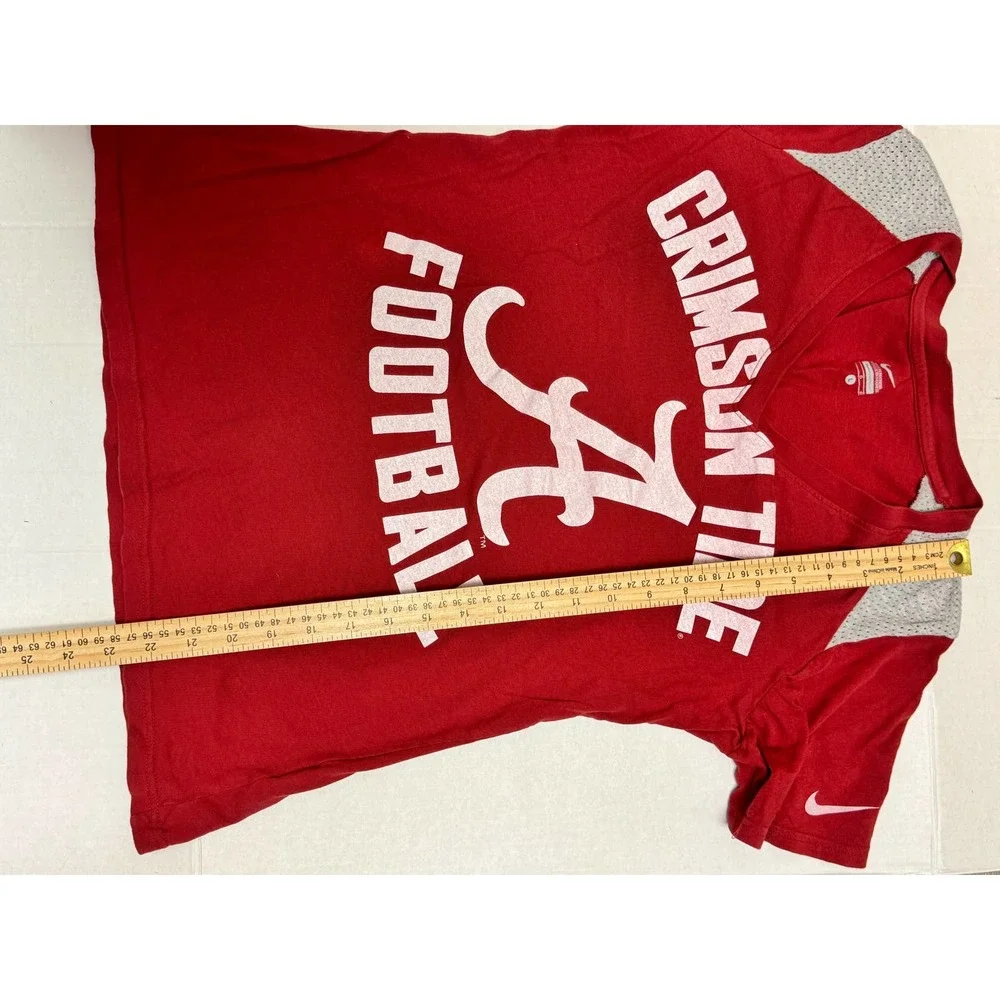 Nike Women's Alabama Football V-Neck T-Shirt Size Large‎ Red